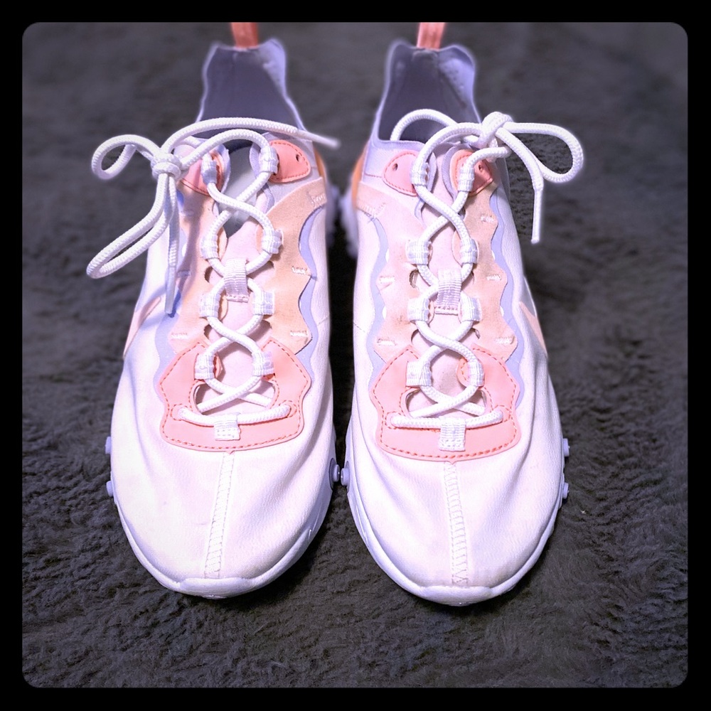 Nike react
